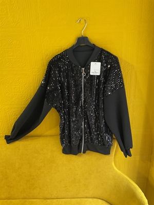 Cazadora de lentejuelas - Imagen 1